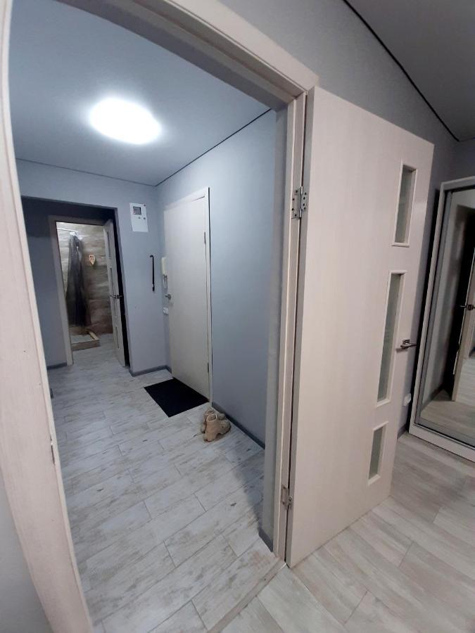 2 Комнаты В Центре Солнечная Галлерея,Мэтро,Сильпо,Кб75 Тысячка 克里沃罗格 外观 照片