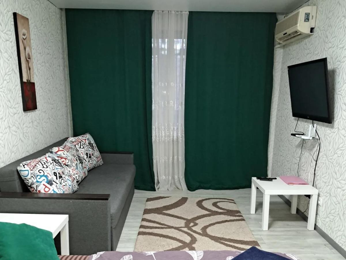 2 Комнаты В Центре Солнечная Галлерея,Мэтро,Сильпо,Кб75 Тысячка 克里沃罗格 外观 照片